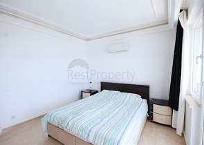 Вилла 4+1 с видом на море в районе Каргыджак