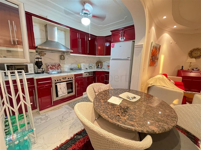 Вилла 2+1 с мебелью и техникой всего 900 м до Средиземного моря