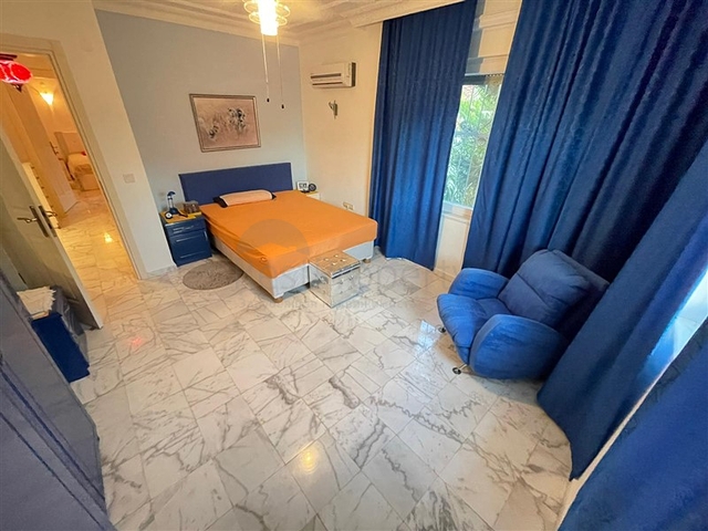 Вилла 2+1 с мебелью и техникой всего 900 м до Средиземного моря