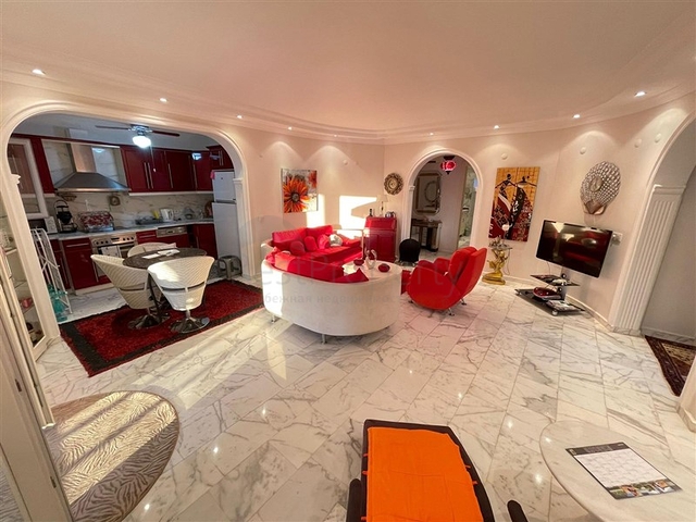 Вилла 2+1 с мебелью и техникой всего 900 м до Средиземного моря