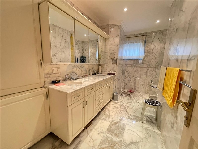 Вилла 2+1 с мебелью и техникой всего 900 м до Средиземного моря