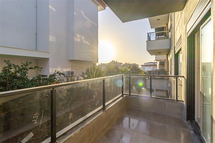 Квартира планировкой 1+1 в современном комплексе в районе Оба