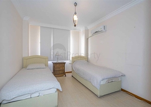 Трехкомнатная квартира в комплексе на первой береговой линии