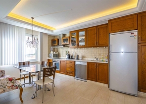 Трехкомнатная квартира в комплексе на первой береговой линии