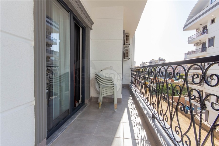 Квартира 1+1 в 500 м от моря в районе Махмутлар