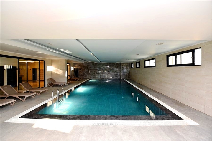 Квартира 1+1 с видом на горы в современном комплексе