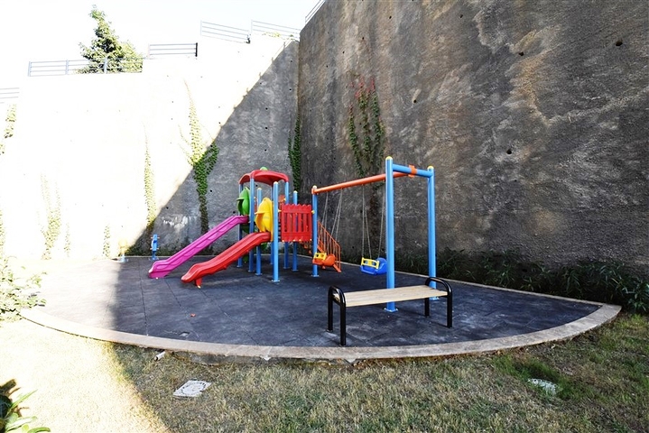 Квартира 1+1 с видом на горы в современном комплексе