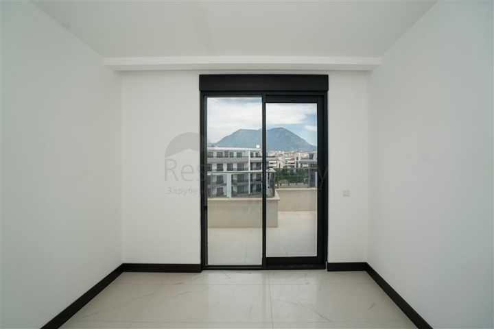 Новый пентхаус 2+1 в одном из лучших комплексов в районе Оба