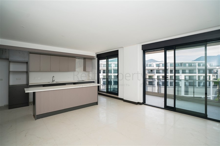 Новый пентхаус 2+1 в одном из лучших комплексов в районе Оба