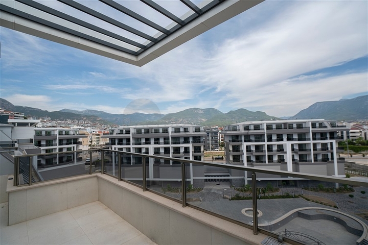 Новый пентхаус 2+1 в одном из лучших комплексов в районе Оба