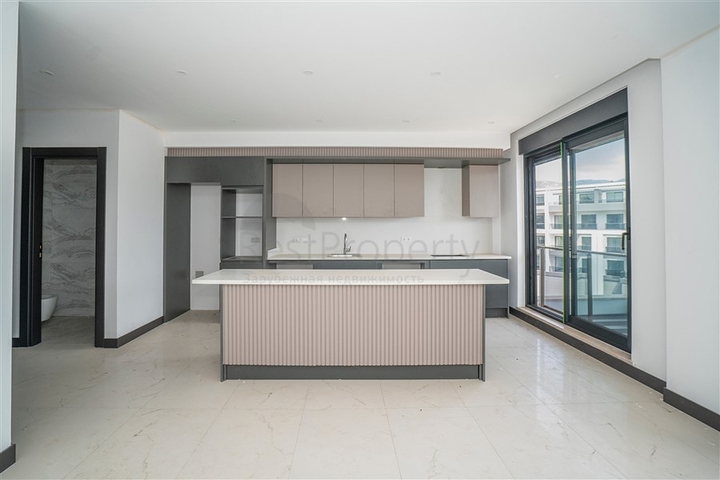 Новый пентхаус 2+1 в одном из лучших комплексов в районе Оба