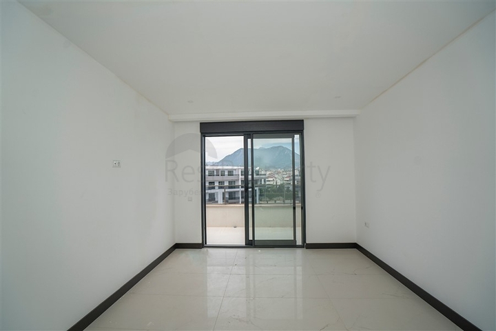 Новый пентхаус 2+1 в одном из лучших комплексов в районе Оба