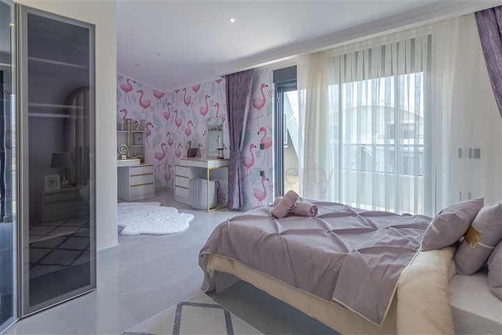 Дизайнерская квартира 2+1 в районе Оба 