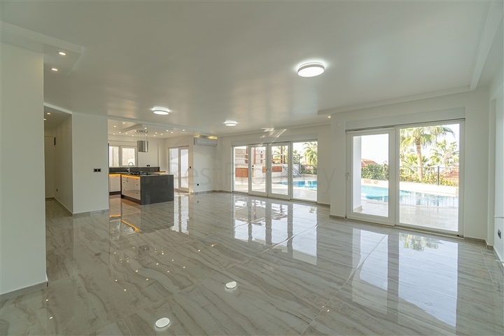 Вилла 4+1 в районе Каргыджак