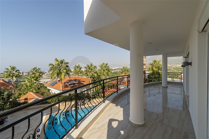 Вилла 4+1 в районе Каргыджак