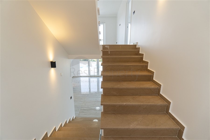 Вилла 4+1 в районе Каргыджак