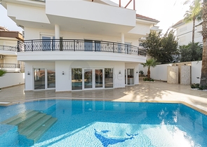 Вилла 4+1 в районе Каргыджак