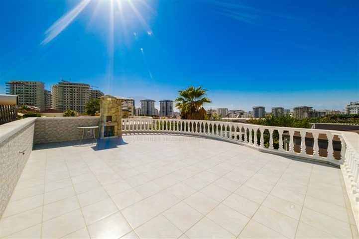 Частная вилла 2+1 в районе Махмутлар всего  в 900м от Средиземного моря