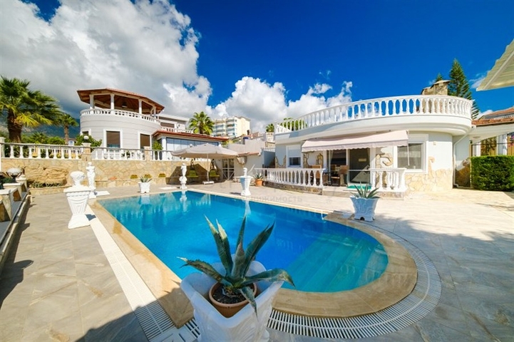 Частная вилла 2+1 в районе Махмутлар всего  в 900м от Средиземного моря