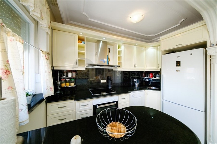 Частная вилла 2+1 в районе Махмутлар всего  в 900м от Средиземного моря