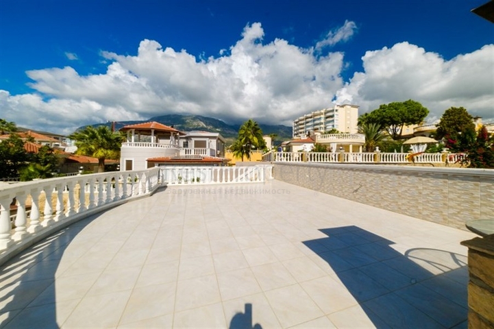 Частная вилла 2+1 в районе Махмутлар всего  в 900м от Средиземного моря