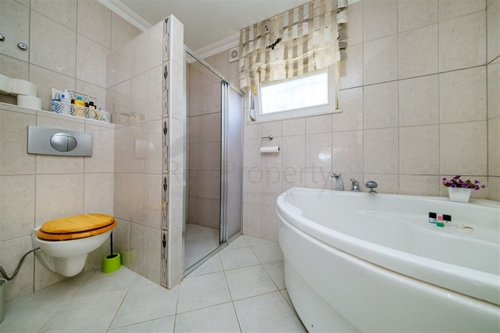 Частная вилла 2+1 в районе Махмутлар всего  в 900м от Средиземного моря