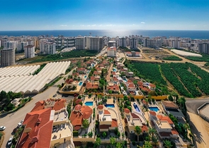 Частная вилла 2+1 в районе Махмутлар всего  в 900м от Средиземного моря