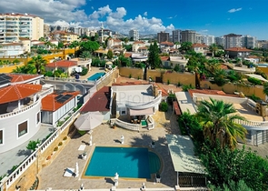 Частная вилла 2+1 в районе Махмутлар всего  в 900м от Средиземного моря