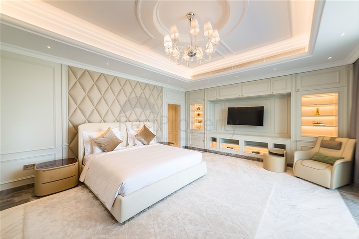 Шестиэтажный Дом с роскошной мебелью и бассейном в Дубай