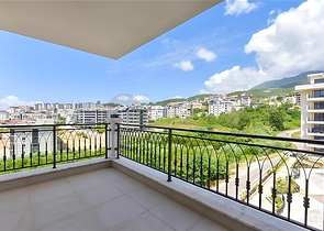 Комплекс семейной концепции в районе Оба