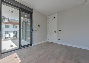 Комплекс семейной концепции в районе Оба