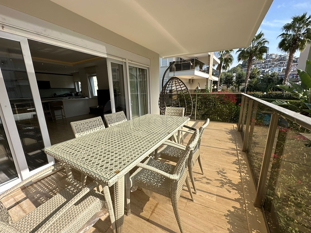 Садовый дуплекс 3+1 в районе Конаклы