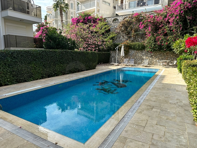 Садовый дуплекс 3+1 в районе Конаклы