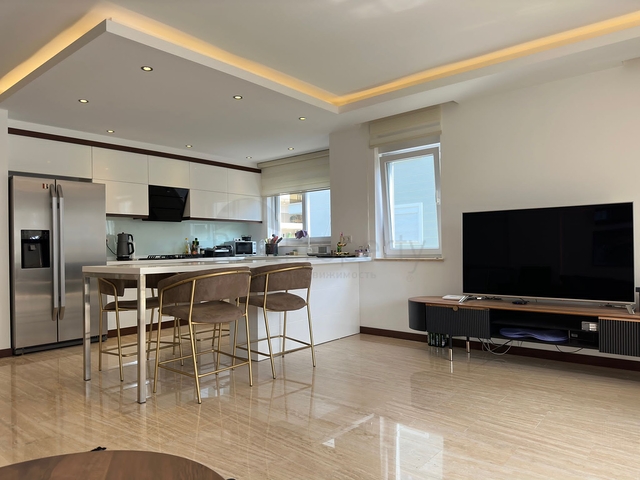 Садовый дуплекс 3+1 в районе Конаклы