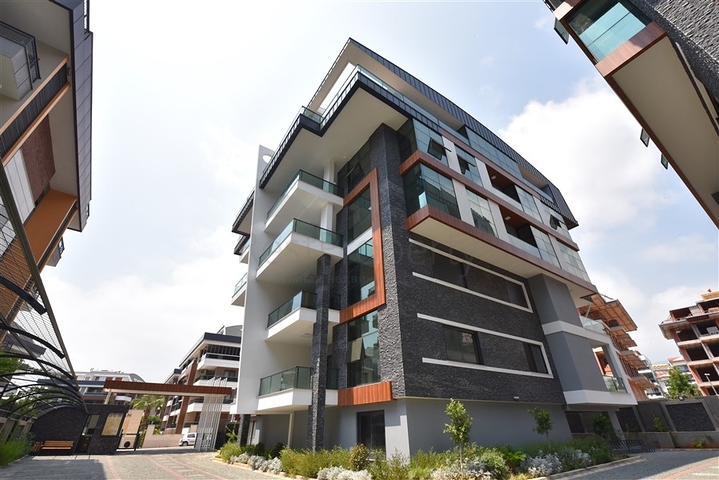 Квартира 1+1 в элитном жилом комплексе в районе Оба