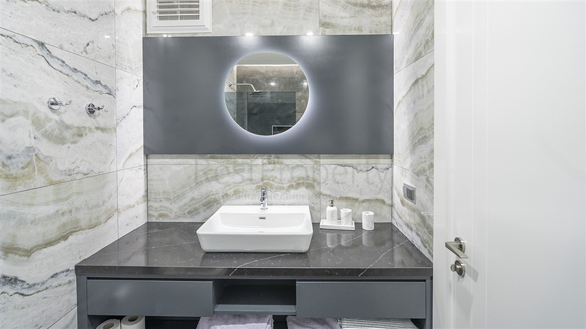 Меблированная квартира 4+1 в Обе