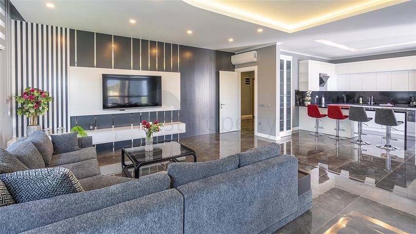 Меблированная квартира 4+1 в Обе