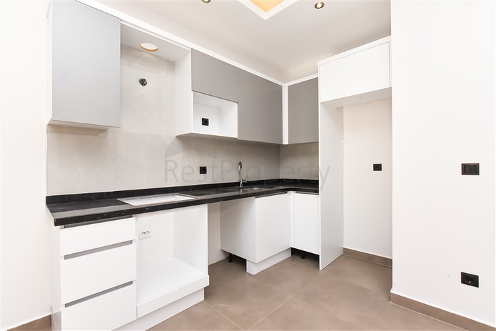 Двухкомнатная квартира в новом комплексе в элитном районе Оба