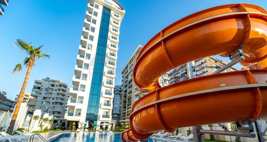 Квартира 1+1 в районе Махмутлар с мебелью и техникой. 