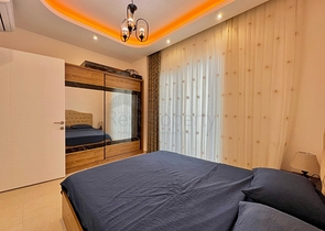 Квартира 1+1 в районе Махмутлар с мебелью и техникой. 