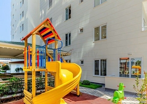 Квартира 1+1 в районе Махмутлар с мебелью и техникой. 