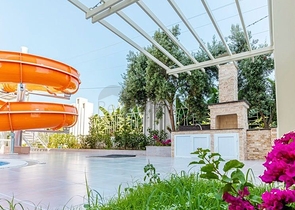 Квартира 1+1 в районе Махмутлар с мебелью и техникой. 