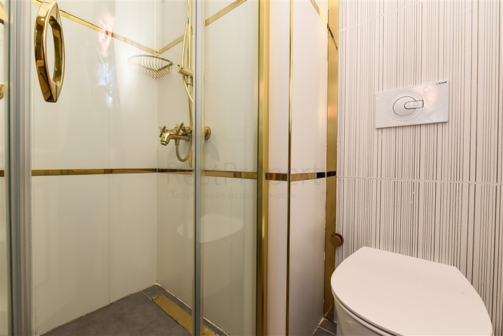 Четырехкомнатная квартира в шикарном комплексе класса люкс с видом на море.