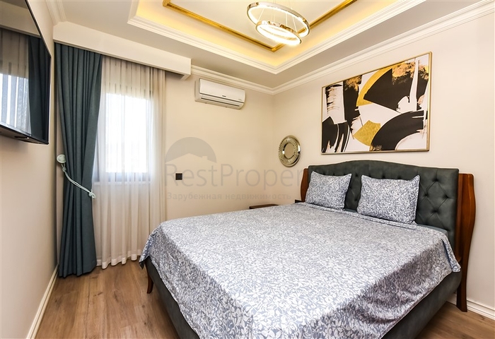 Четырехкомнатная квартира в шикарном комплексе класса люкс с видом на море.