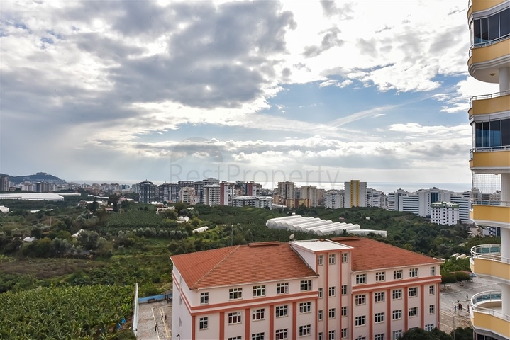 Квартира 1+1 в аренду в Махмутларе