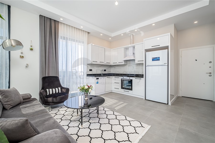 Меблированная трехкомнатная квартира в районе Каргыджак