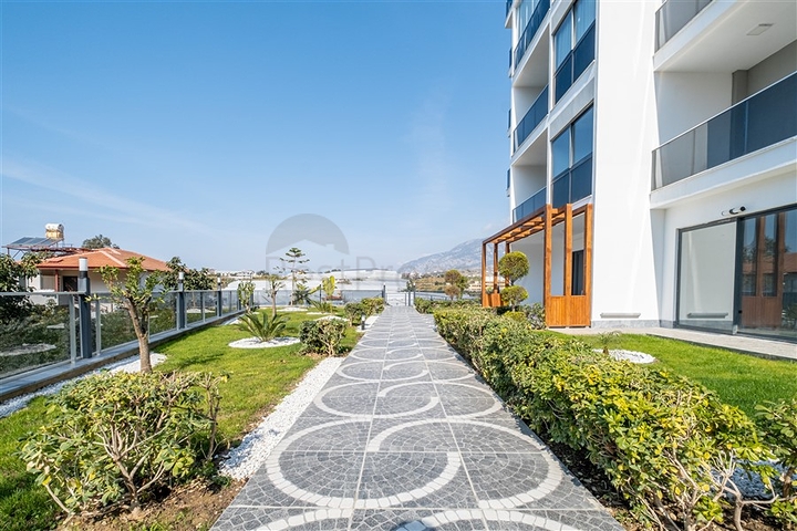 Меблированная трехкомнатная квартира в районе Каргыджак