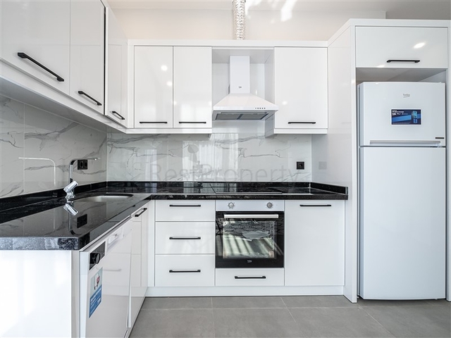 Меблированная трехкомнатная квартира в районе Каргыджак