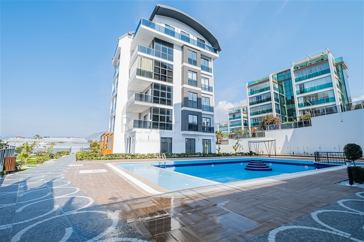 Меблированная трехкомнатная квартира в районе Каргыджак