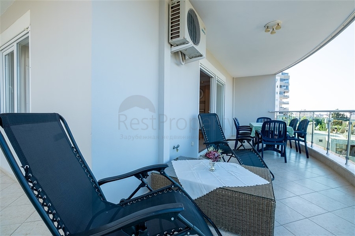 Просторная квартира 2+1 в живописной части района Махмутлар